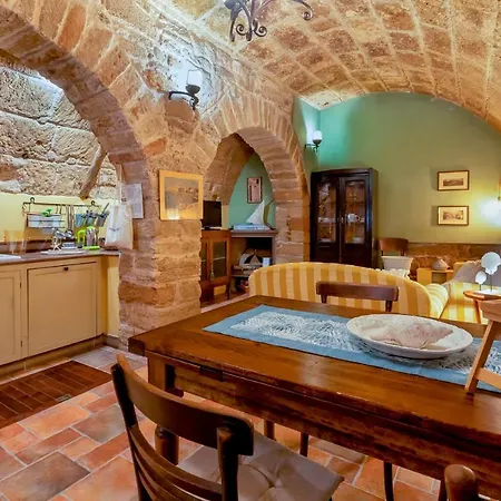 Sardinia Re - Studio Antiche Mura Apartment Alghero